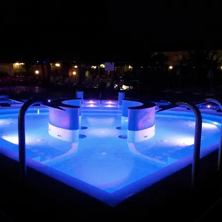 ホテル Glicini 4*