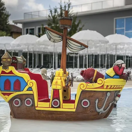 ホテル Glicini ピネローロ