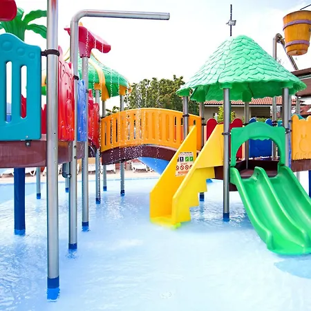 Glicini ホテル ピネローロ