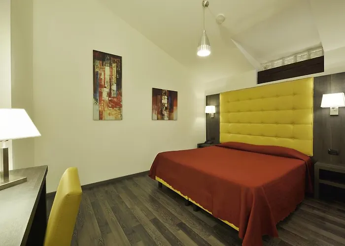 Ξενοδοχείο Glicini 4*